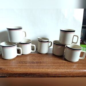 90s Stoneware Set of 6 Mugs and 1 Creamer